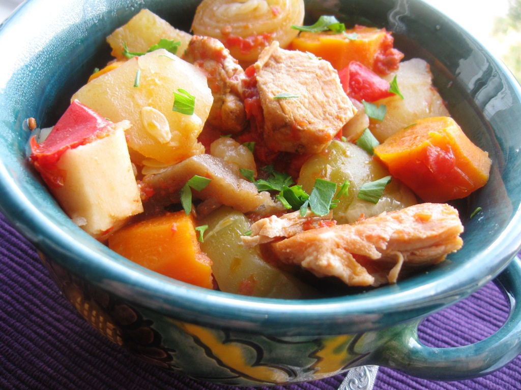 Ghiveci de legume cu carne la slow cooker