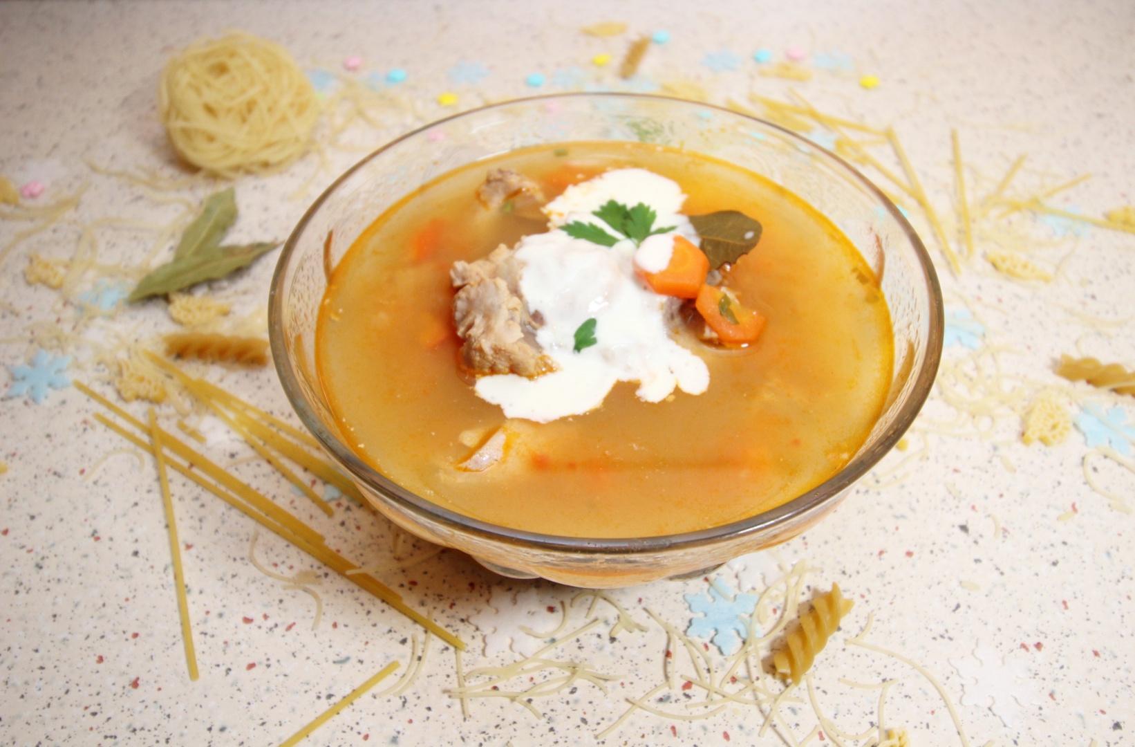 Ciorba cu oase de porc si legume