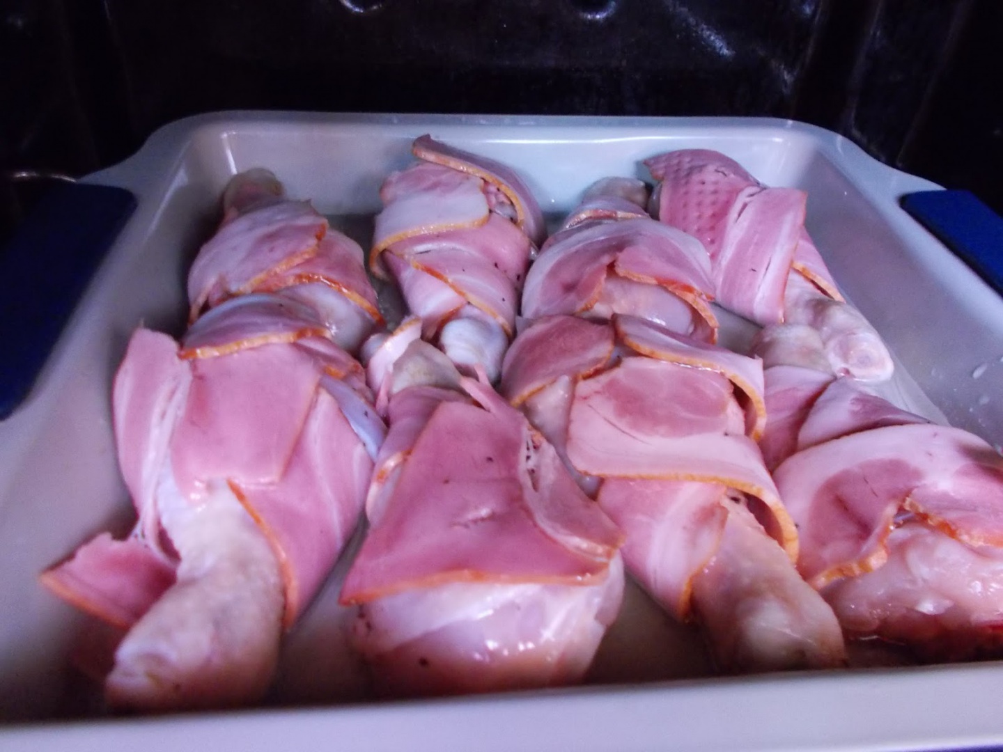 Copanele invelite in bacon