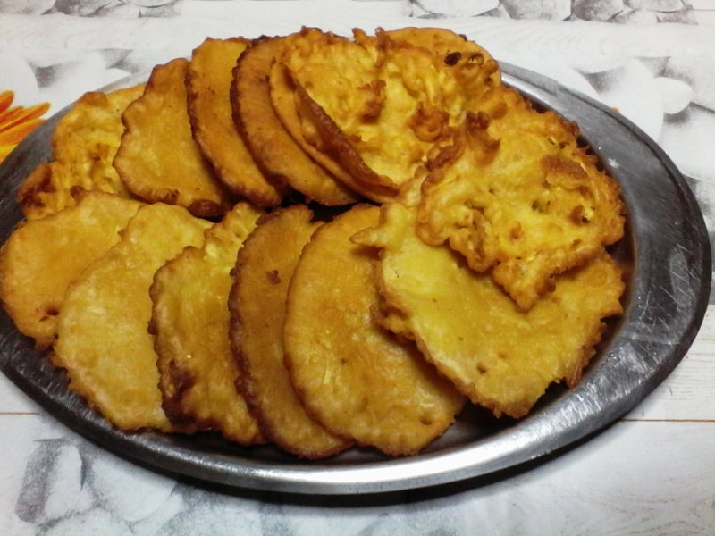 Cele mai bune feluri de mancare cu dovlecei si cum se pregatesc - 20 de retete delicioase