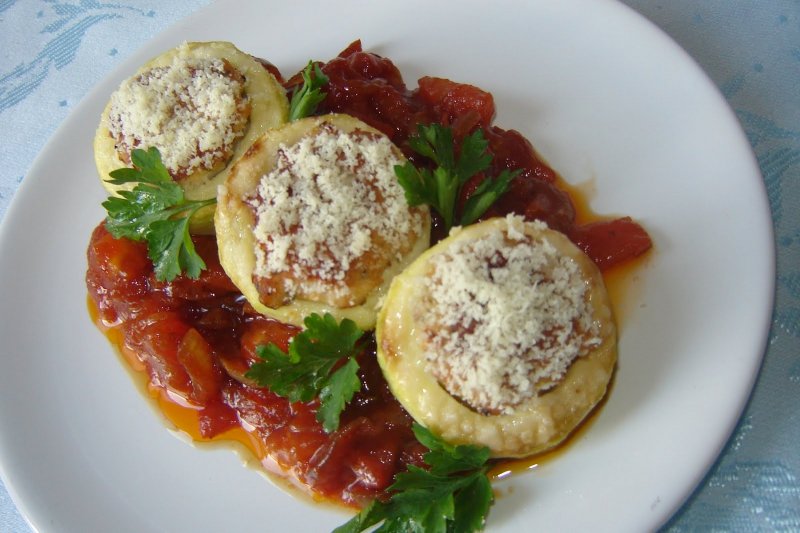 Cele mai bune feluri de mancare cu dovlecei si cum se pregatesc - 20 de retete delicioase