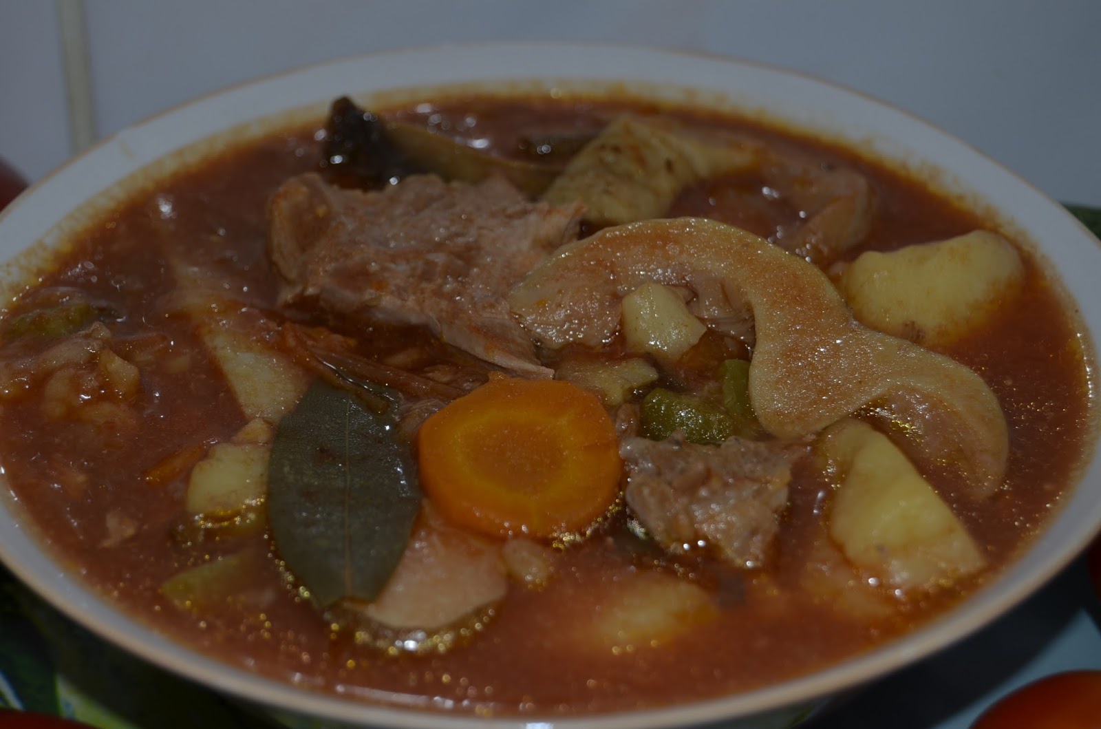 Ghiveci de legume cu carne de curcan