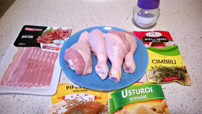 Copanele de pui cu bacon si piure de cartofi