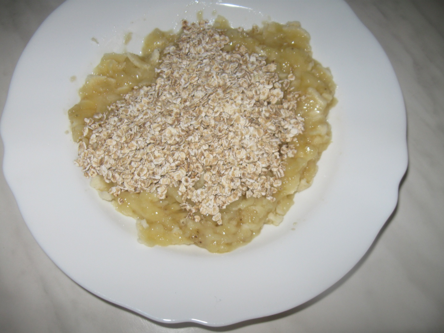 Cookies cu fulgi de ovaz si fructe de padure