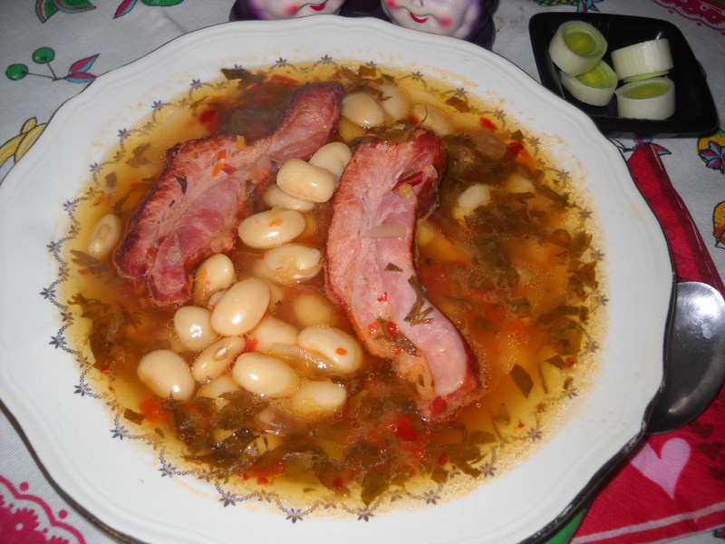 Bors de fasole cu afumatura