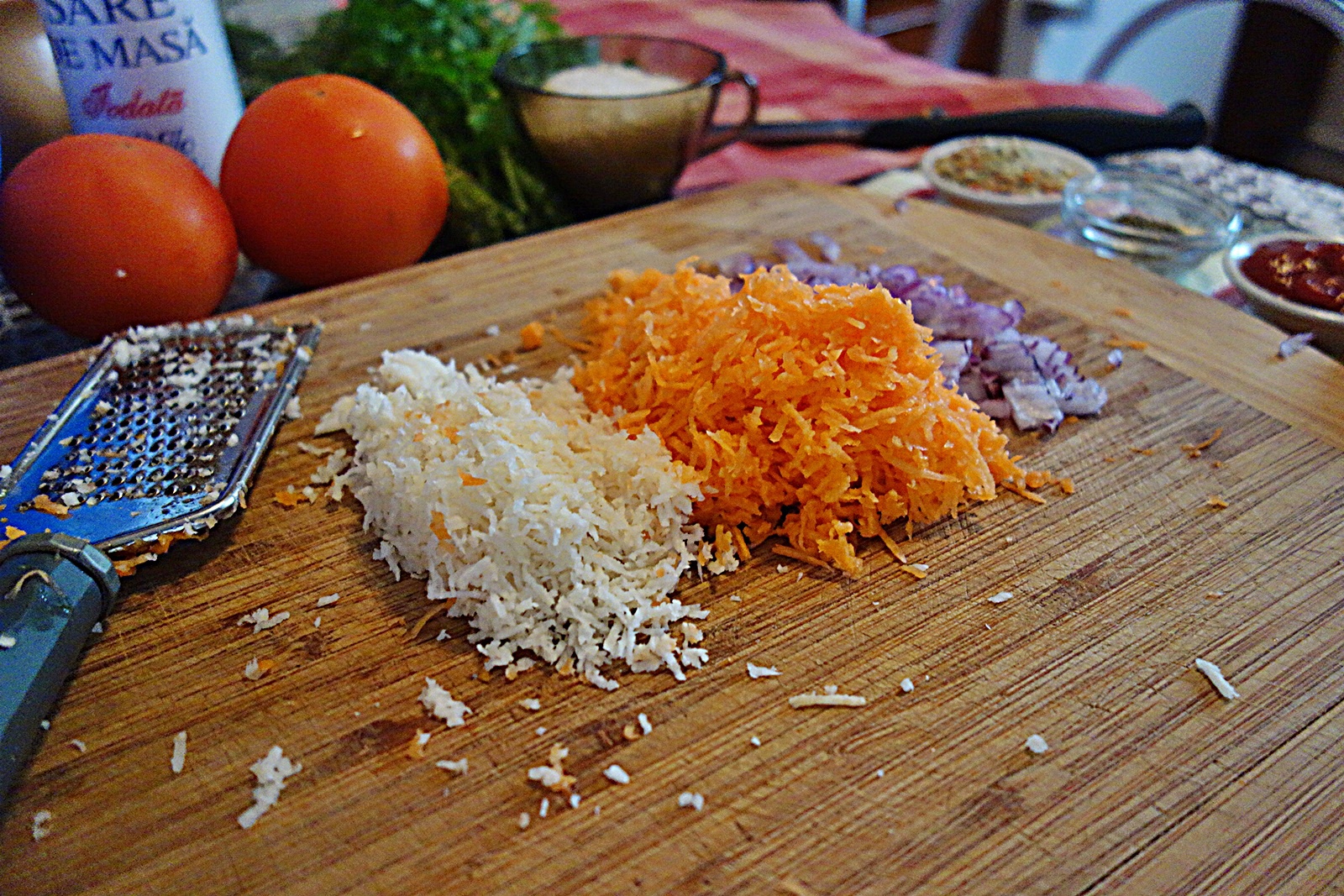 Ardei Kapia rosu umplut, la cuptor