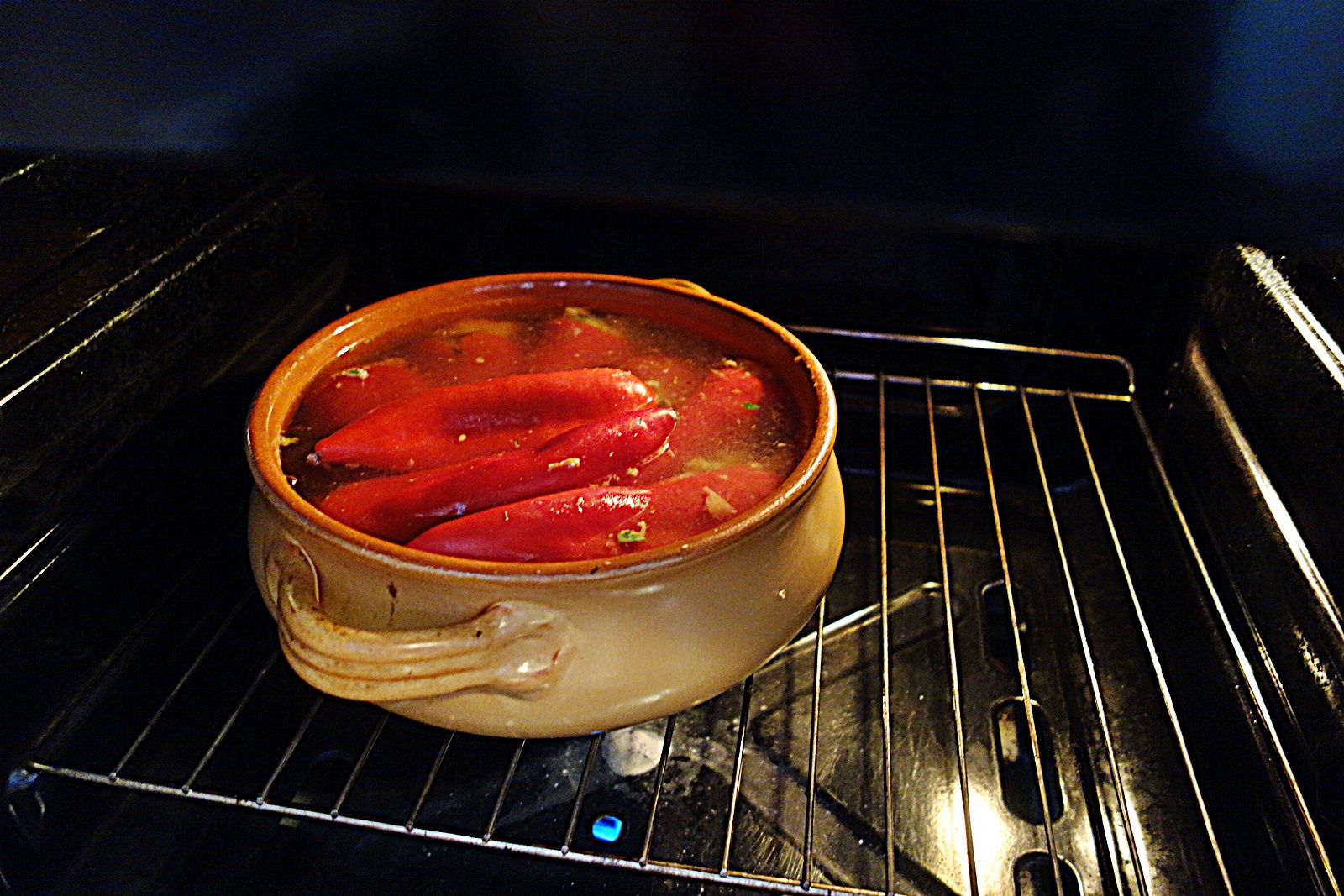 Ardei Kapia rosu umplut, la cuptor