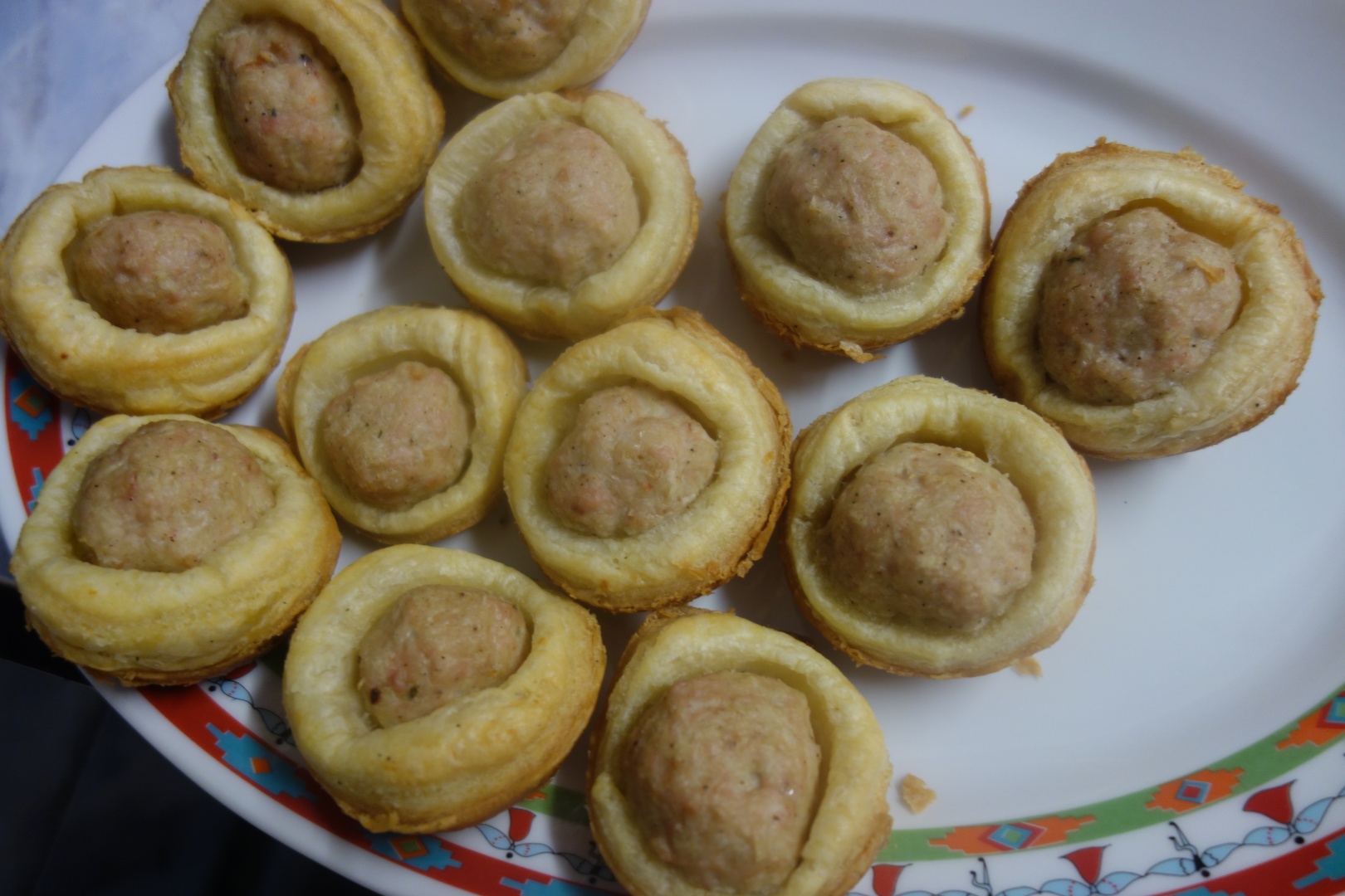 Chiftelute in cosulete foietaj