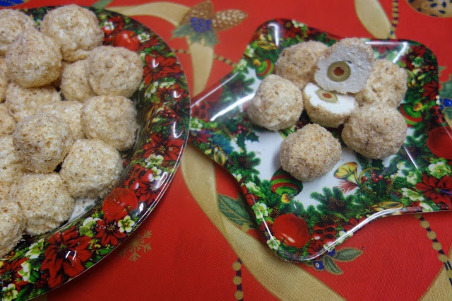 Bulgarasi de branza cu masline