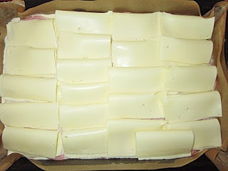 Placinta cu muschi file, piept de pui file si cascaval