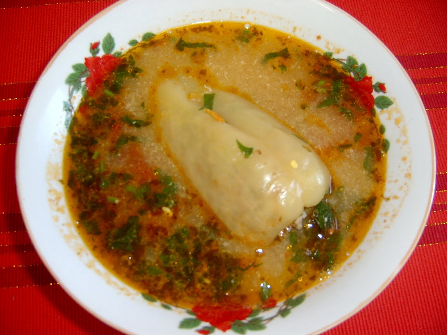 Ciorba cu ardei umplut