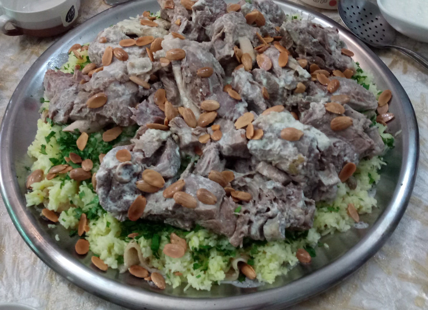 Mansaf - mancare traditionala iordaniana