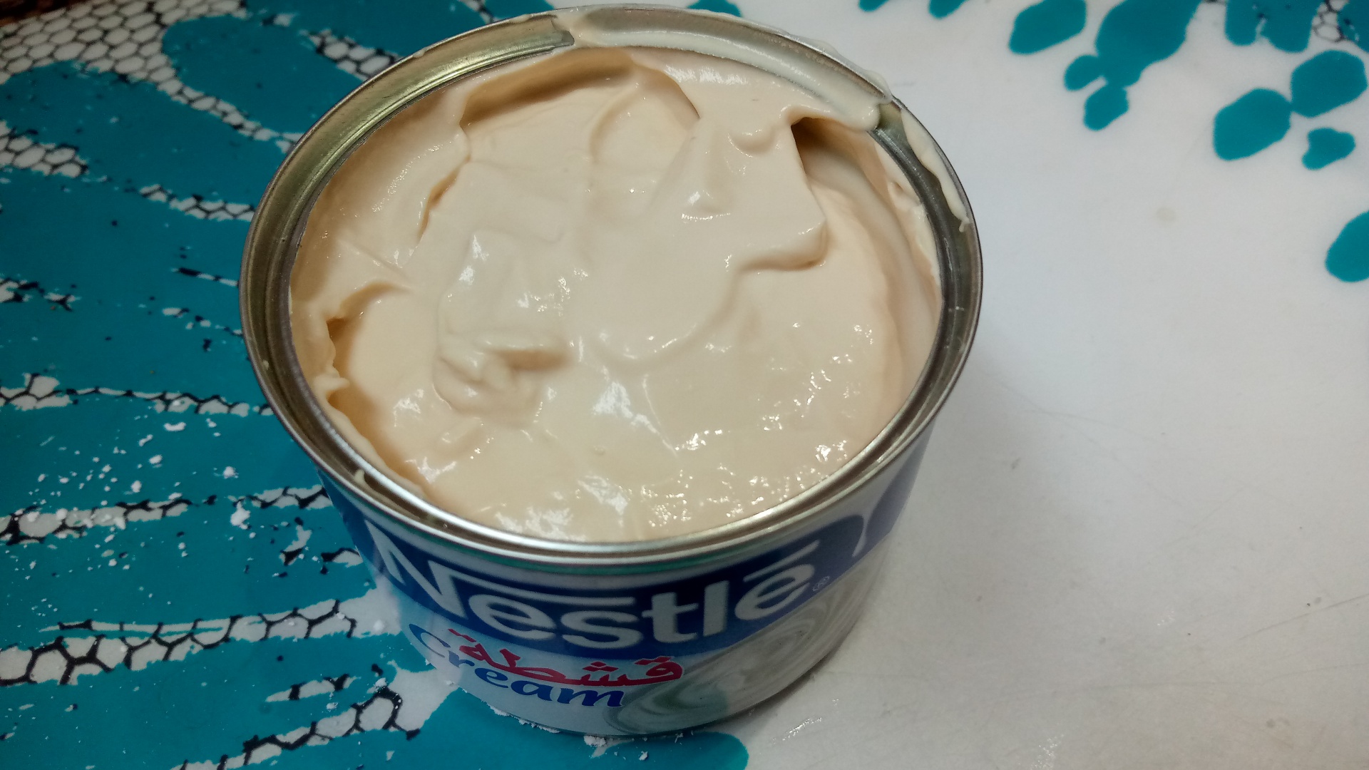 Maamoul mad bil-kashta - prajitura libaneza cu foi si crema nestle