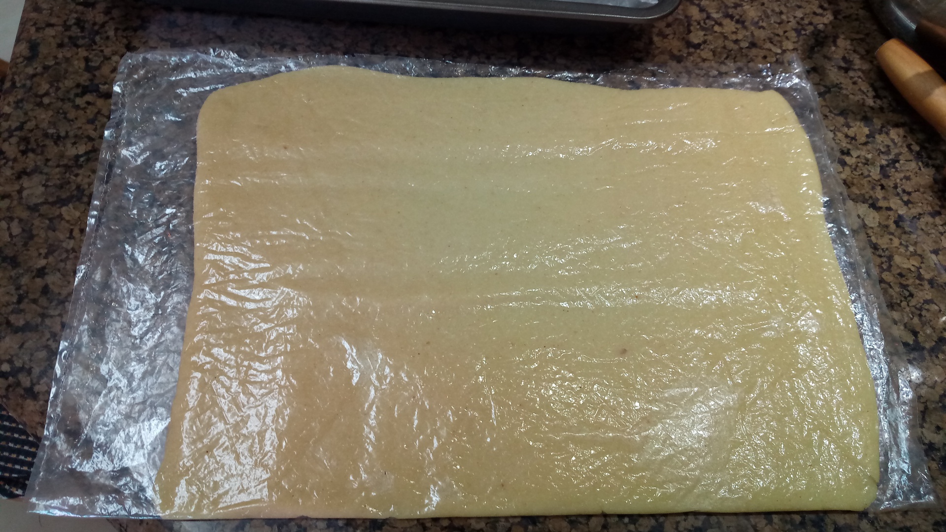 Maamoul mad bil-kashta - prajitura libaneza cu foi si crema nestle