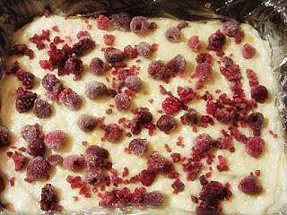 Prajitura cu biscuiti si crema de gris