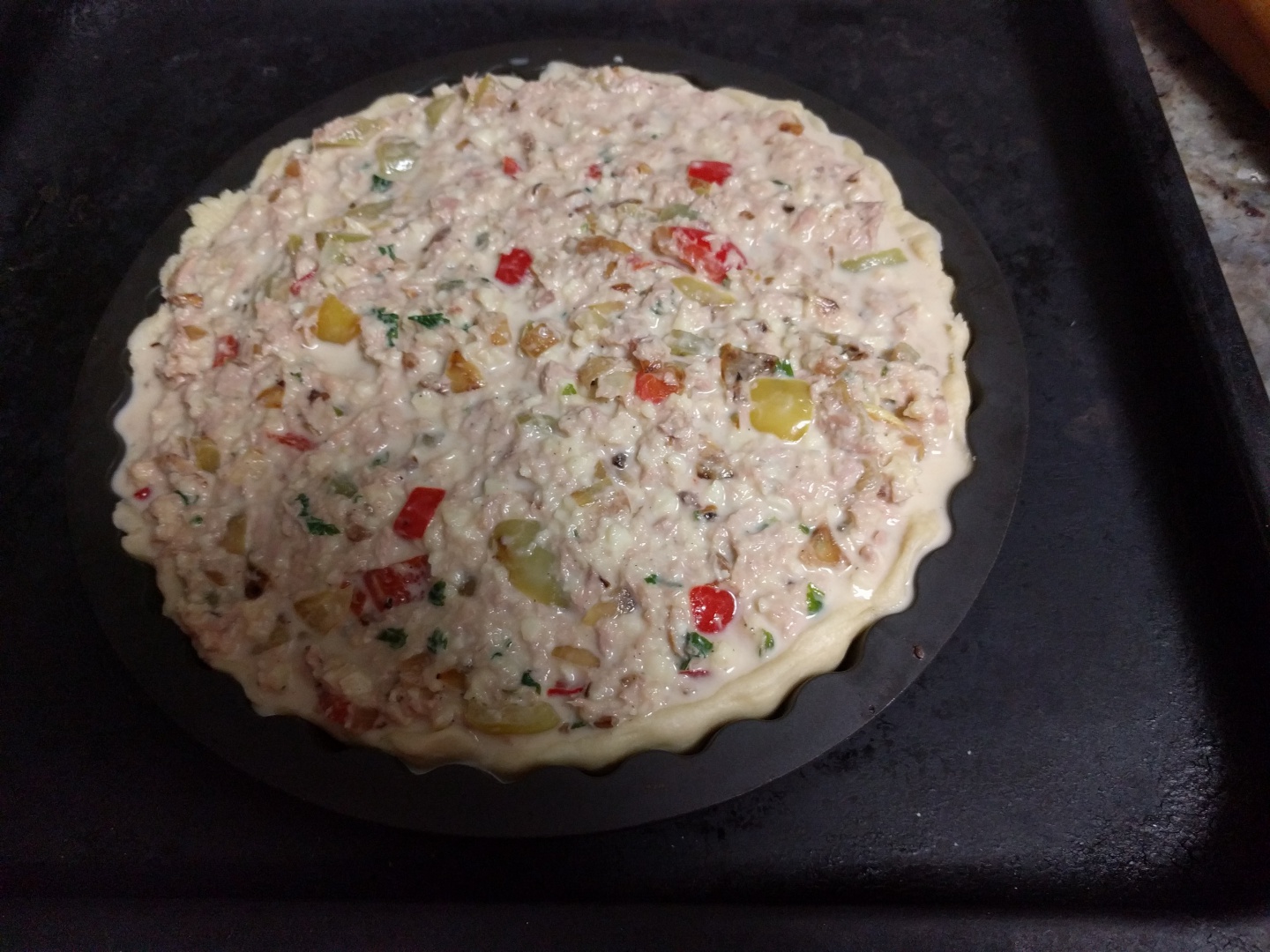 Tarta cu ton si legume