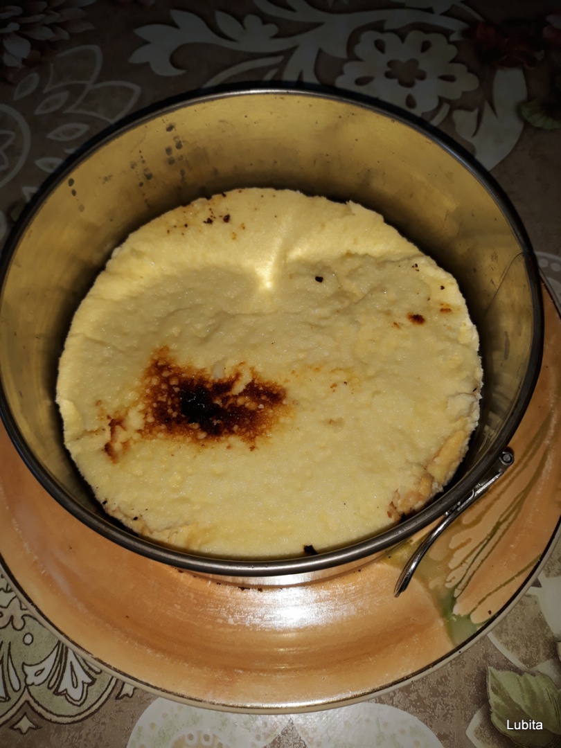 Tort cu crema de branza si mousse de ciocolata