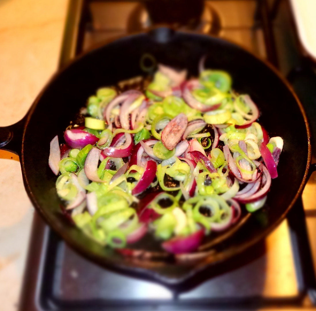 Tocanita de mazare noua si cod