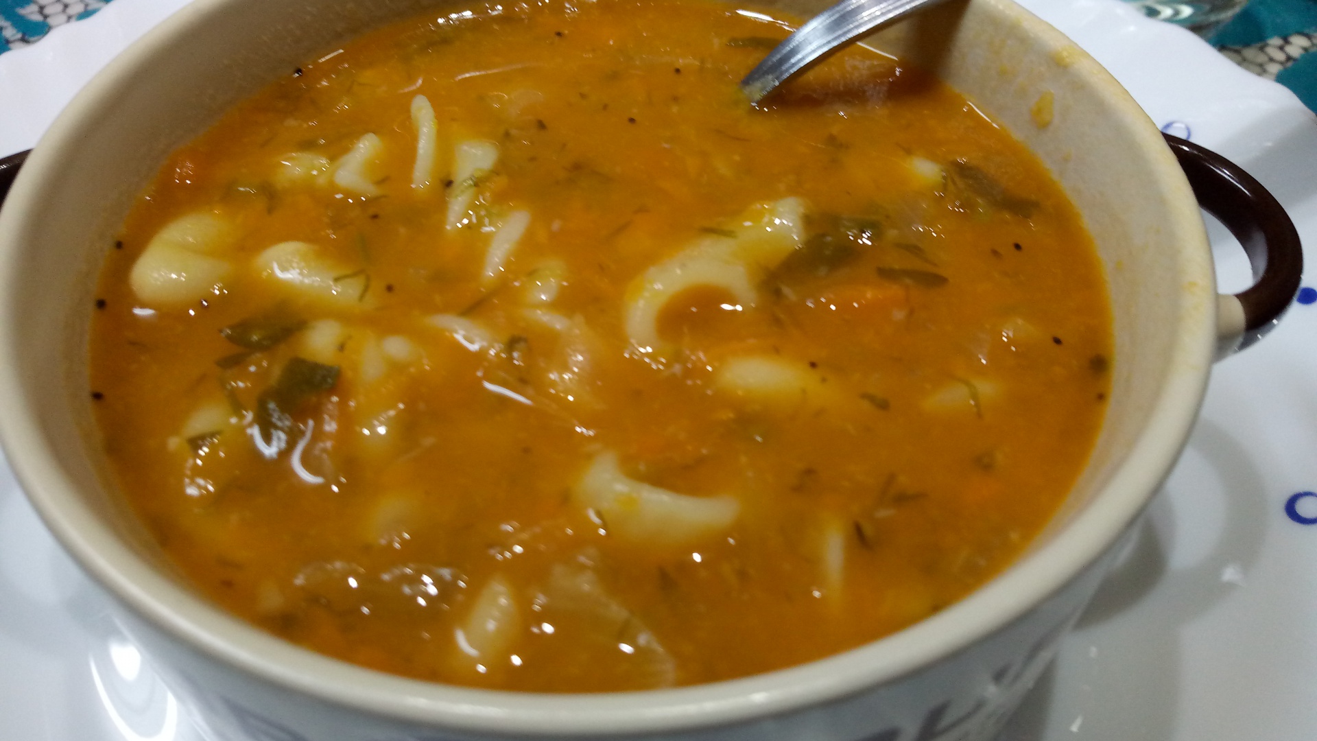 Bors moldovenesc cu fasole, ca la mama acasa (de post)