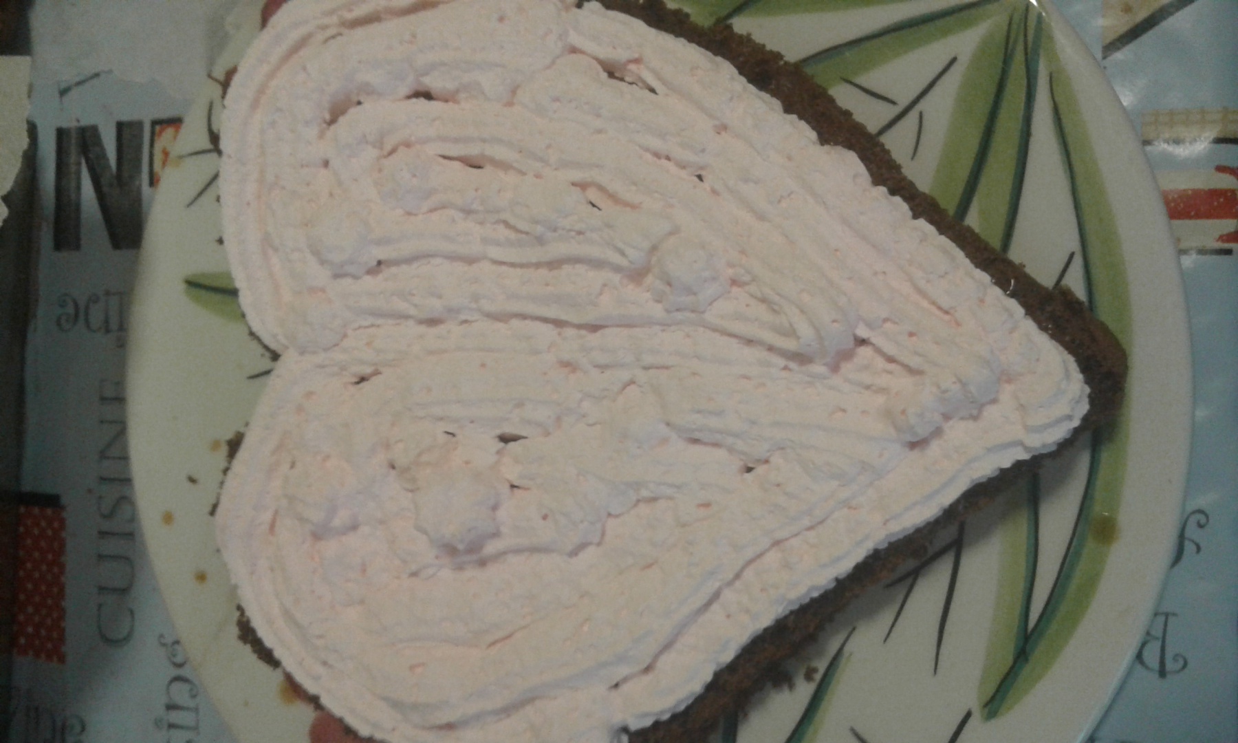 Tort pinguin in forma de inima