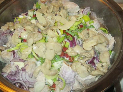 Tocana de porc cu ciuperci ( Zepter)