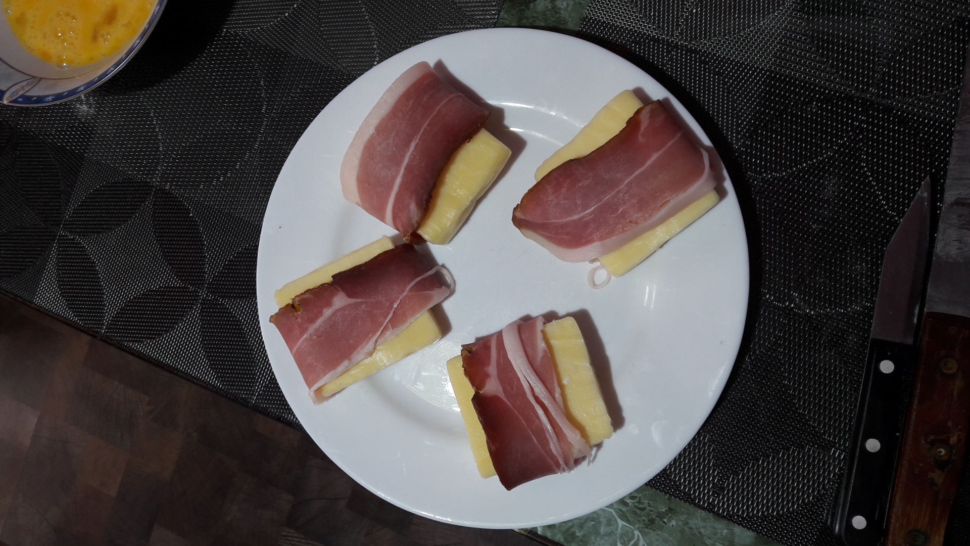 Cascaval pane cu sunculita