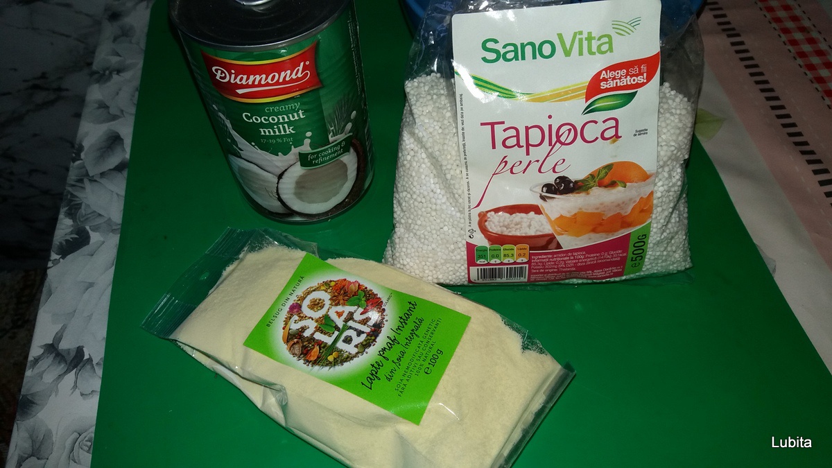 Budinca de tapioca cu lapte de cocos si lapte de soia