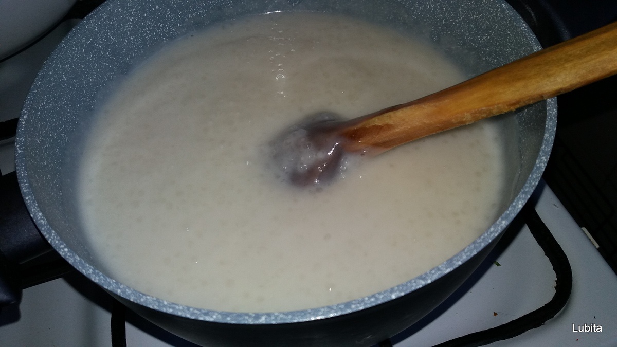 Budinca de tapioca cu lapte de cocos si lapte de soia