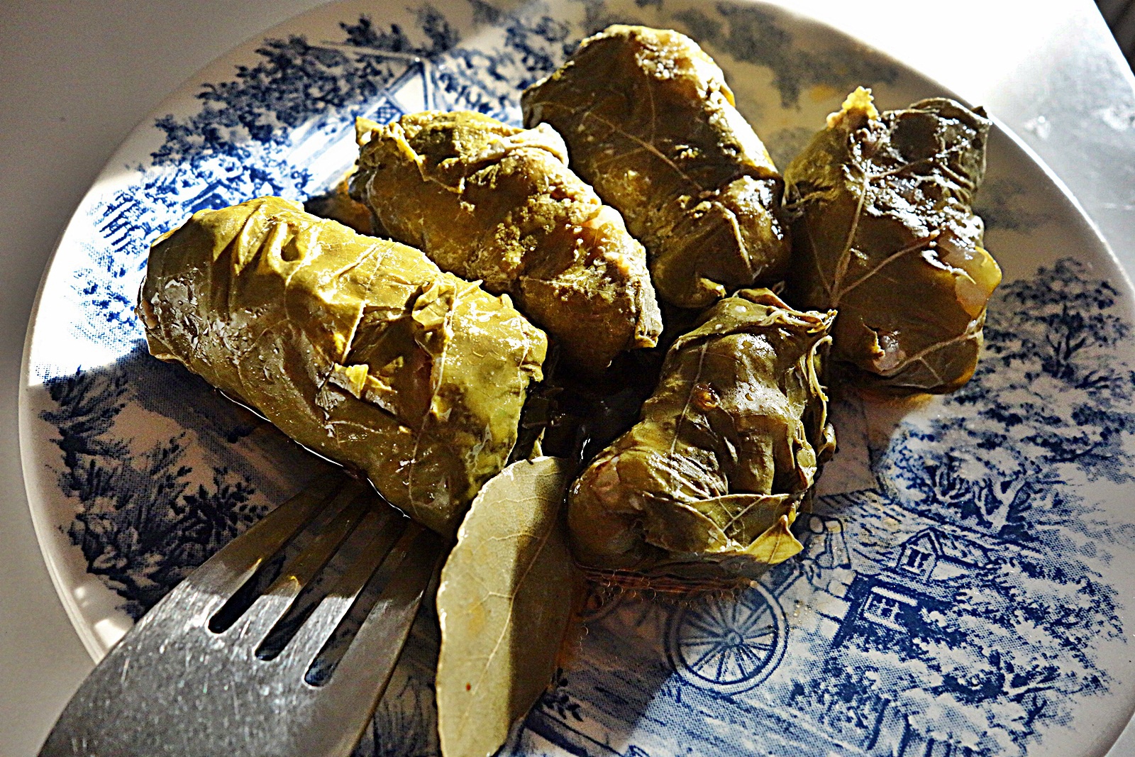 Sarmale cu foi de vita si carne de curcan