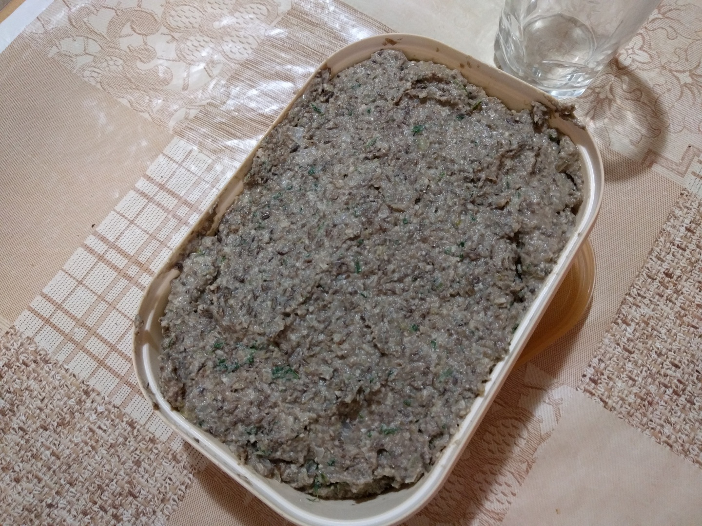 Pasta din linte neagra vegana