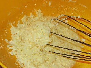 Briose cu cascaval si oua de prepelita