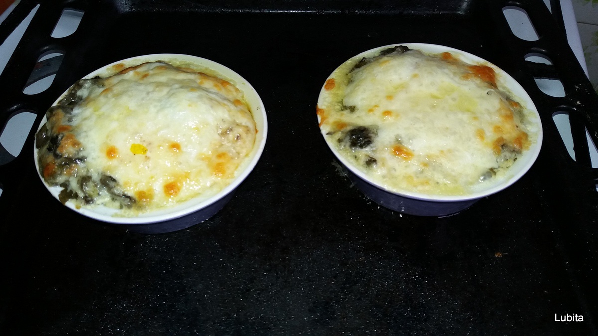 Oua cu spanac la cuptor