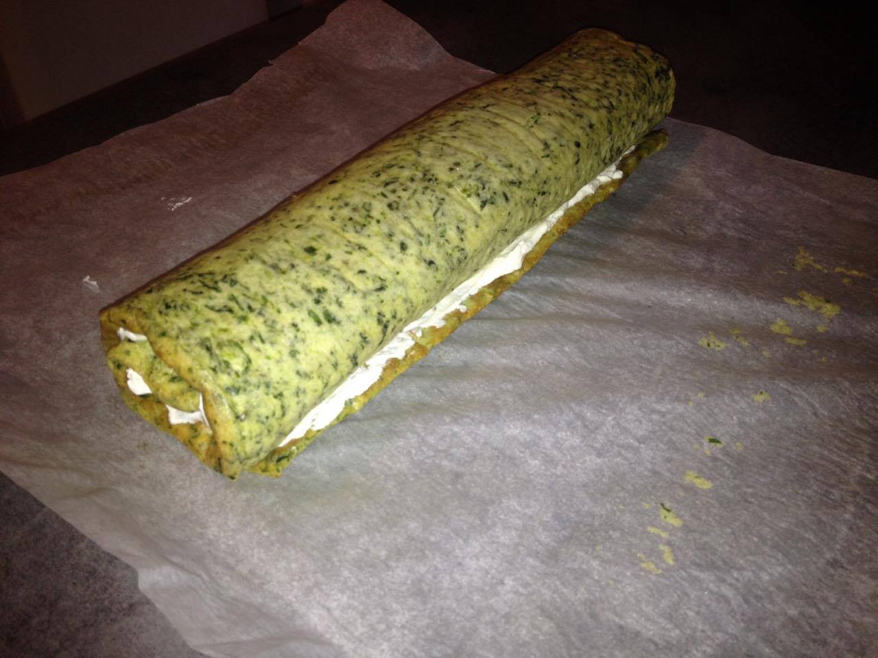 Rulada de spanac umpluta cu crema de branza