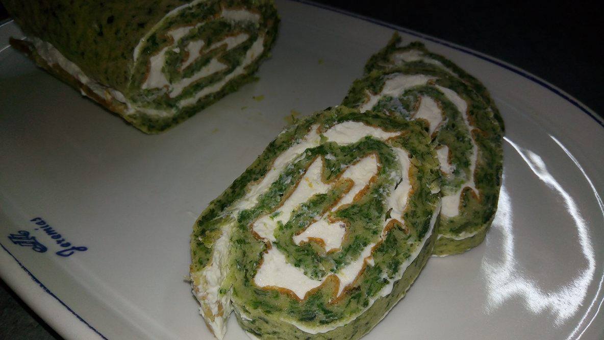 Rulada de spanac umpluta cu crema de branza