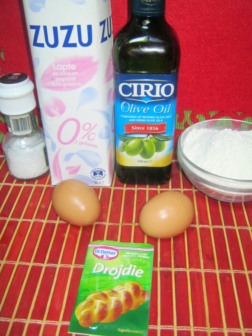 Drob de miel in coronita de aluat