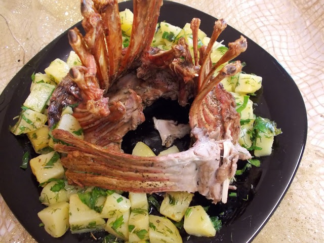 Coronita de ied cu cartofi natur