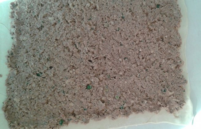 Rulada din drob de pui