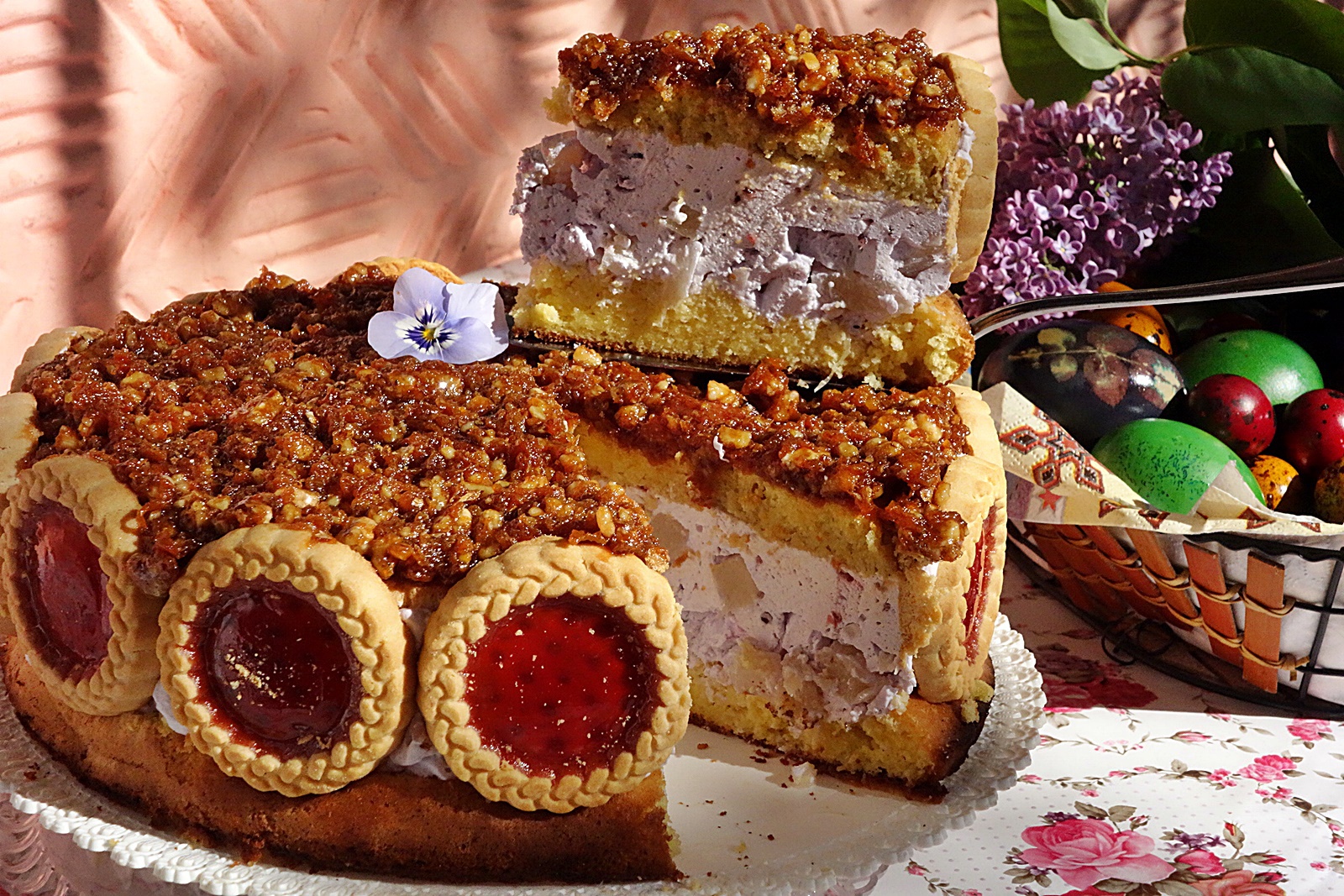 Tort cu kranz insiropat