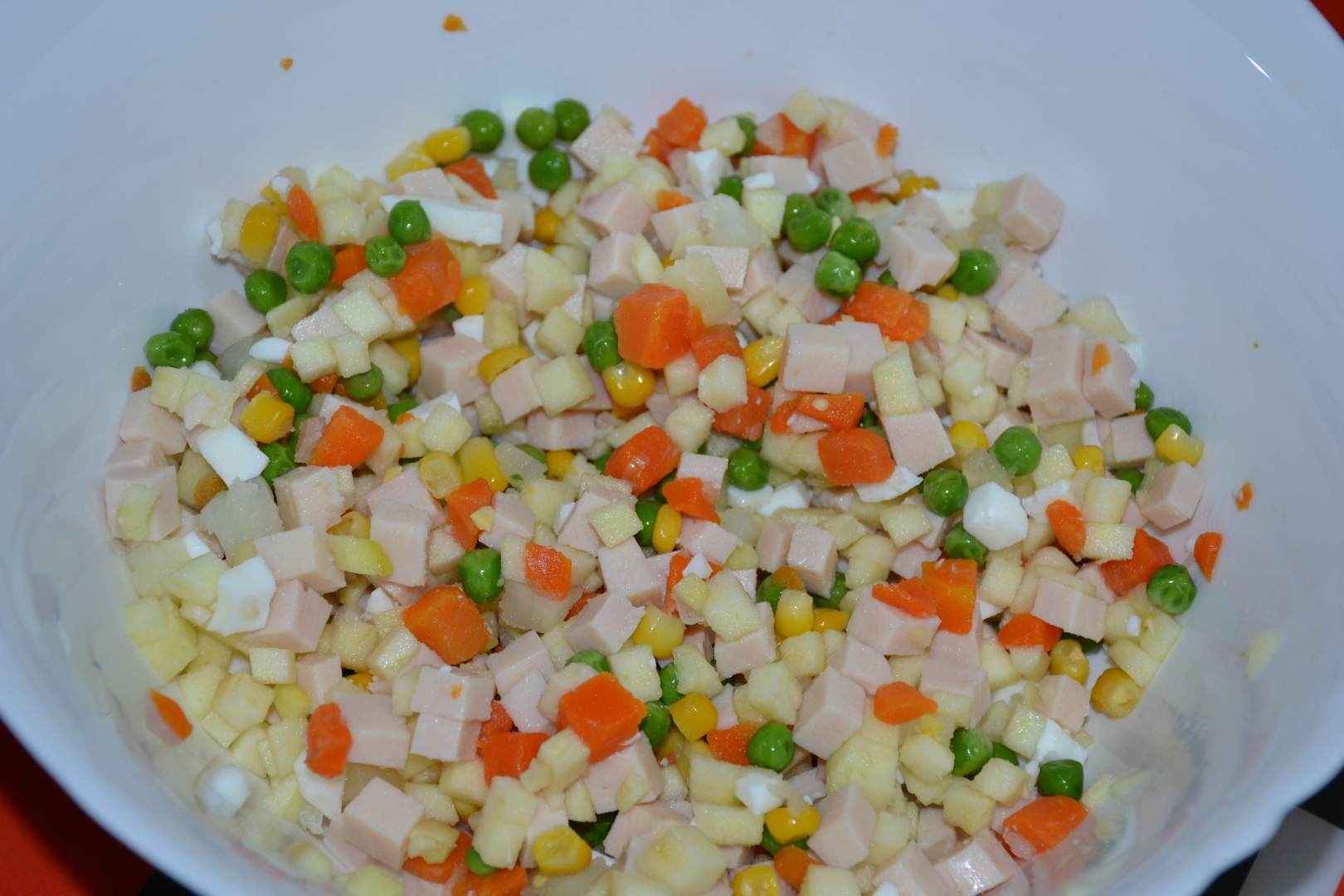 Reteta delicioasa de terina de legume cu sunca si oua de prepelita