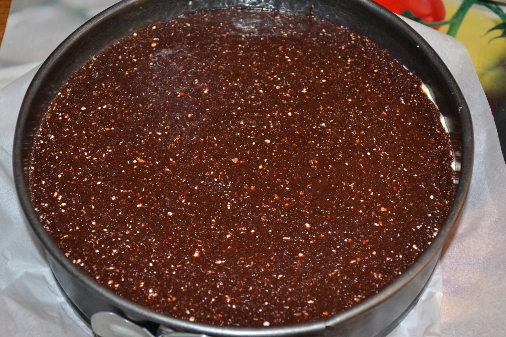 Pasca bicolora cu smantana, branza si ciocolata