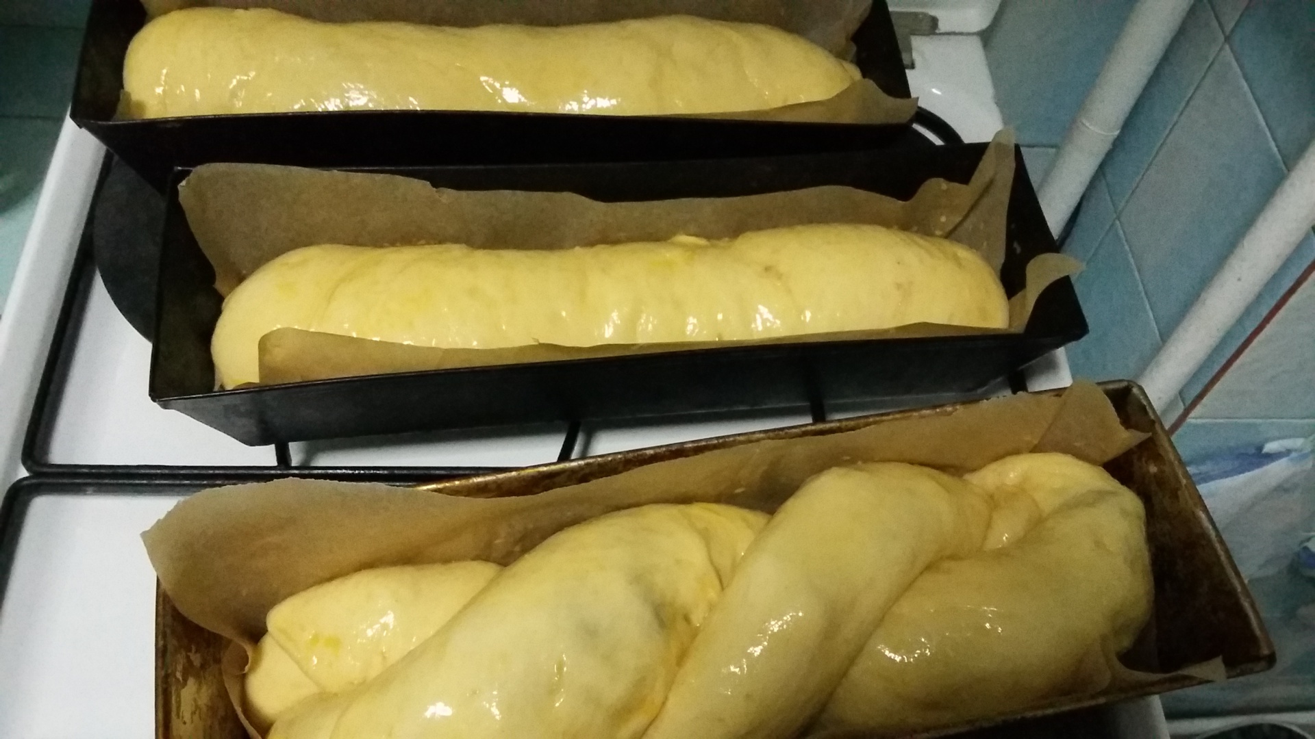 Cozonac cu nuca si rahat