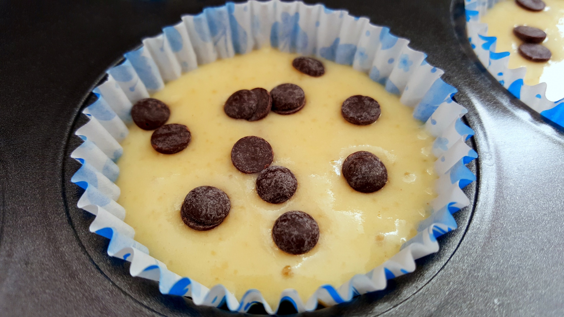 Briose cu  vanilie si ciocolata