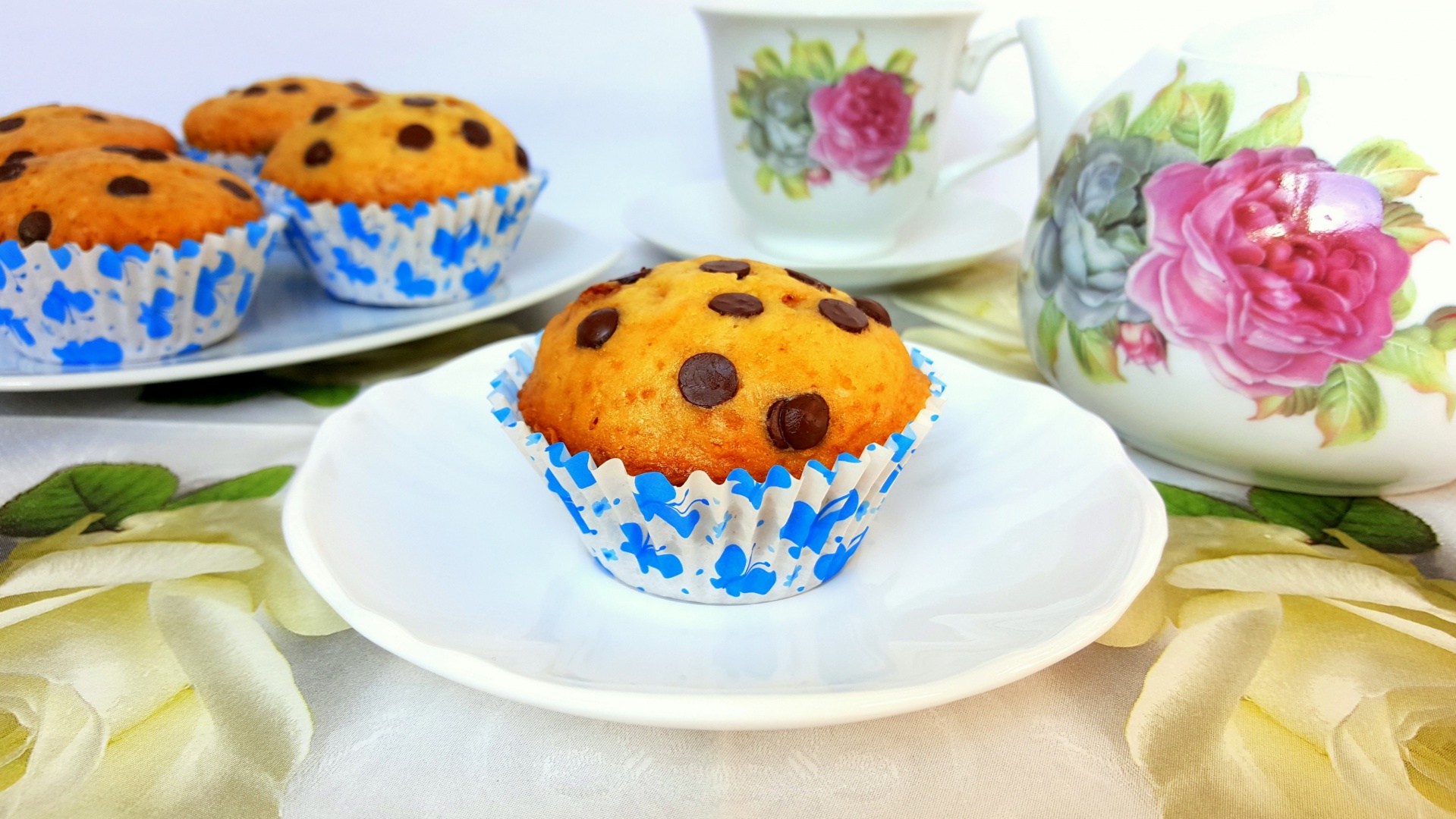 Briose cu  vanilie si ciocolata