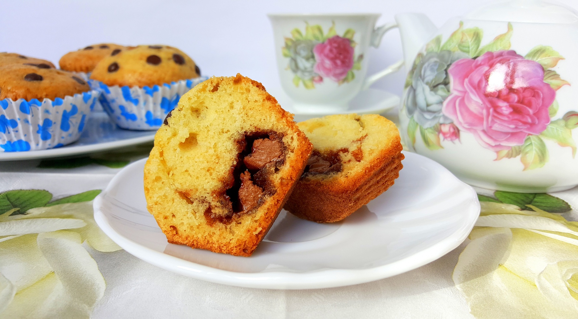 Briose cu  vanilie si ciocolata