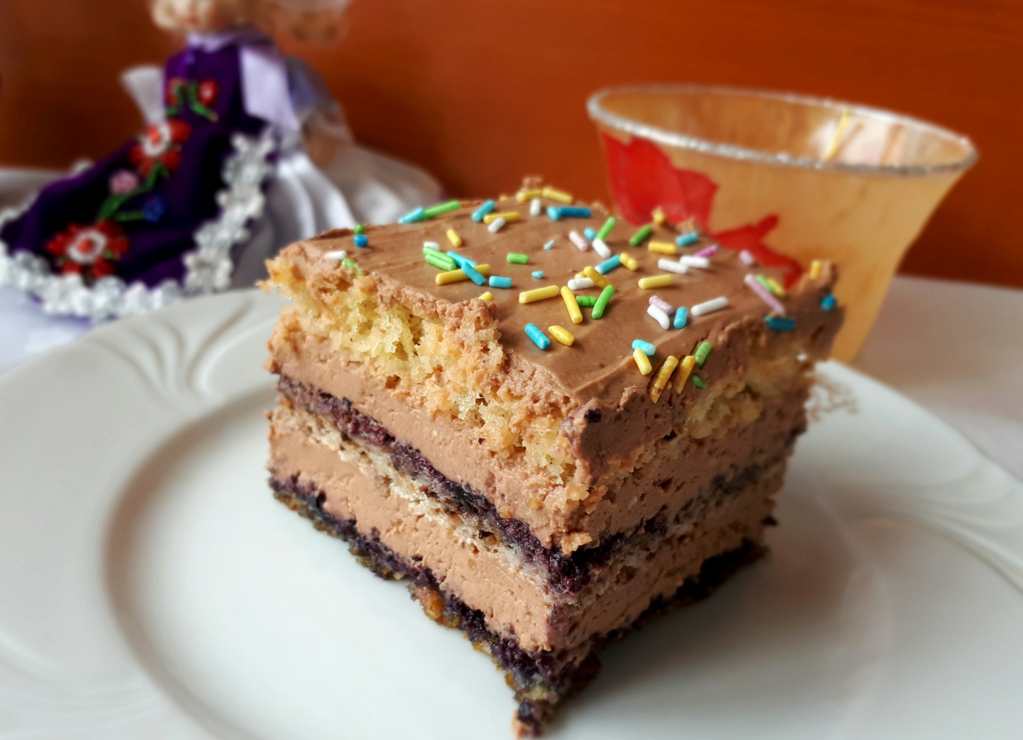 Prajitura cu crema de branza, ciocolata si gem