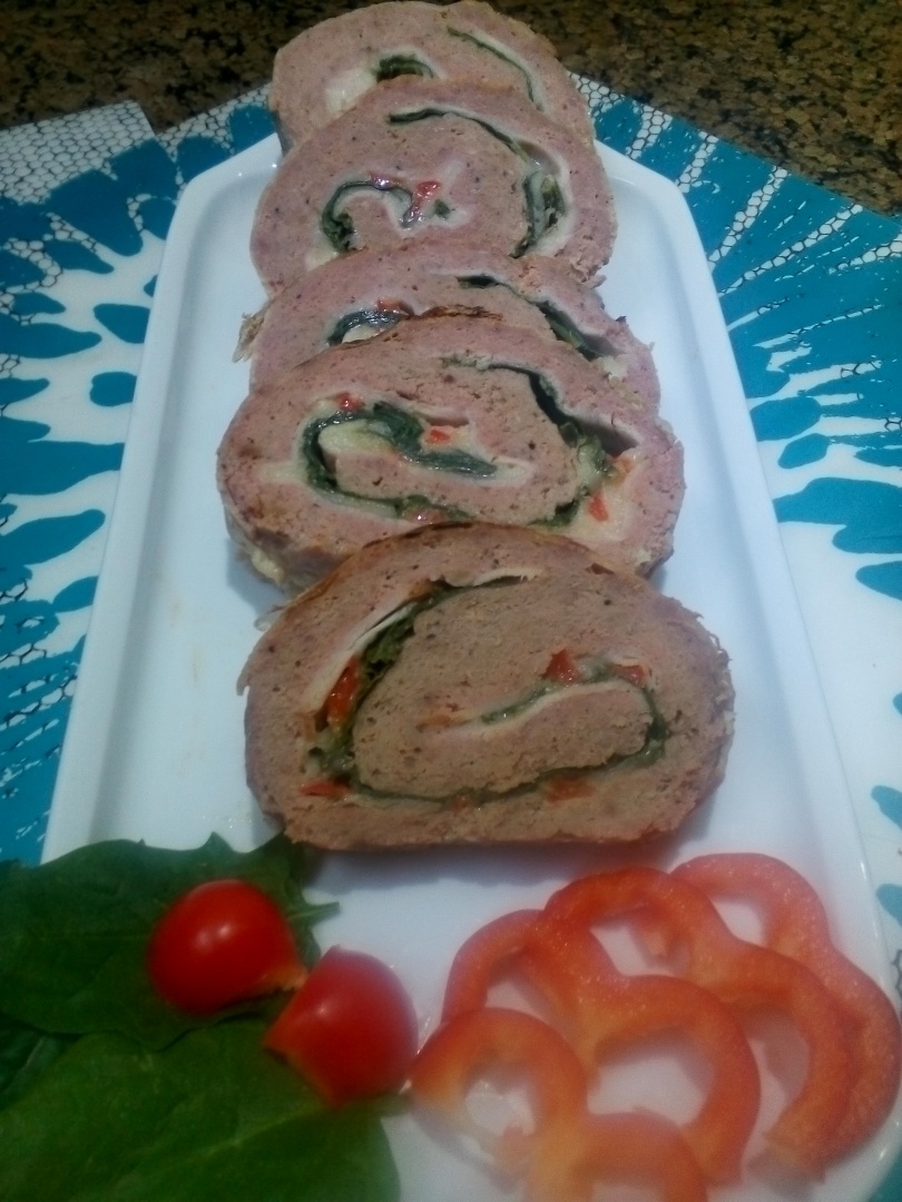 Rulada din carne de vita si miel invelita in prapure