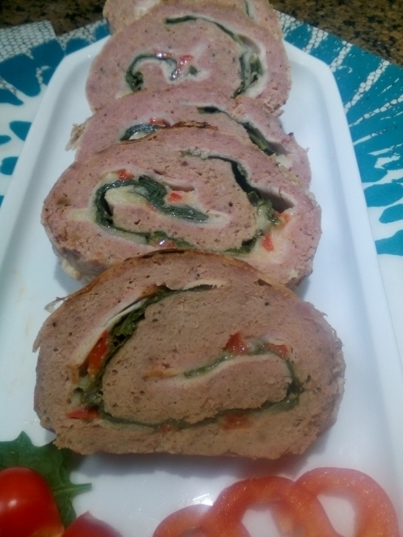 Rulada din carne de vita si miel invelita in prapure