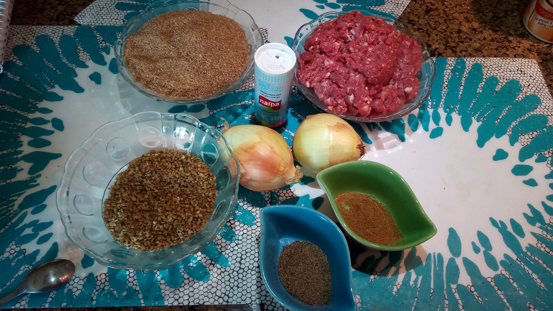 Kibbeh umplute la gratar (Kibbeh E’rass Mashwiyyeh -Grilled  Kibbeh )