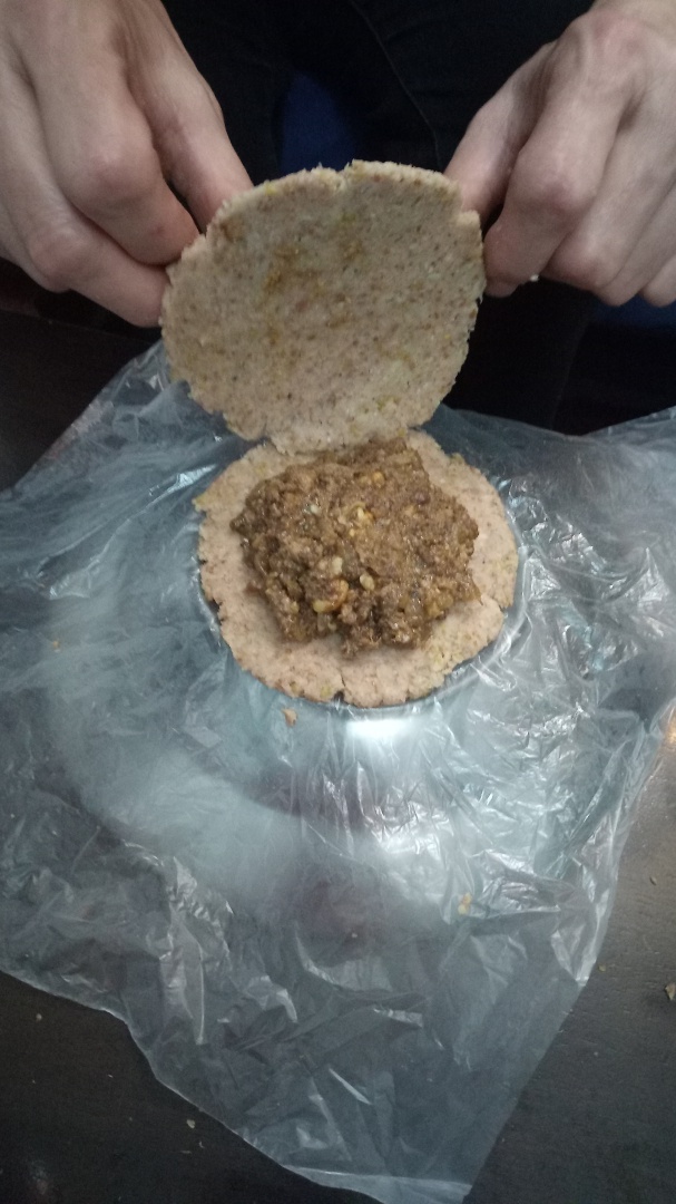 Kibbeh umplute la gratar (Kibbeh E’rass Mashwiyyeh -Grilled  Kibbeh )