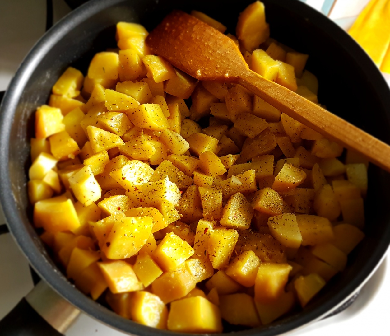 Pulpe de pui la tigaie